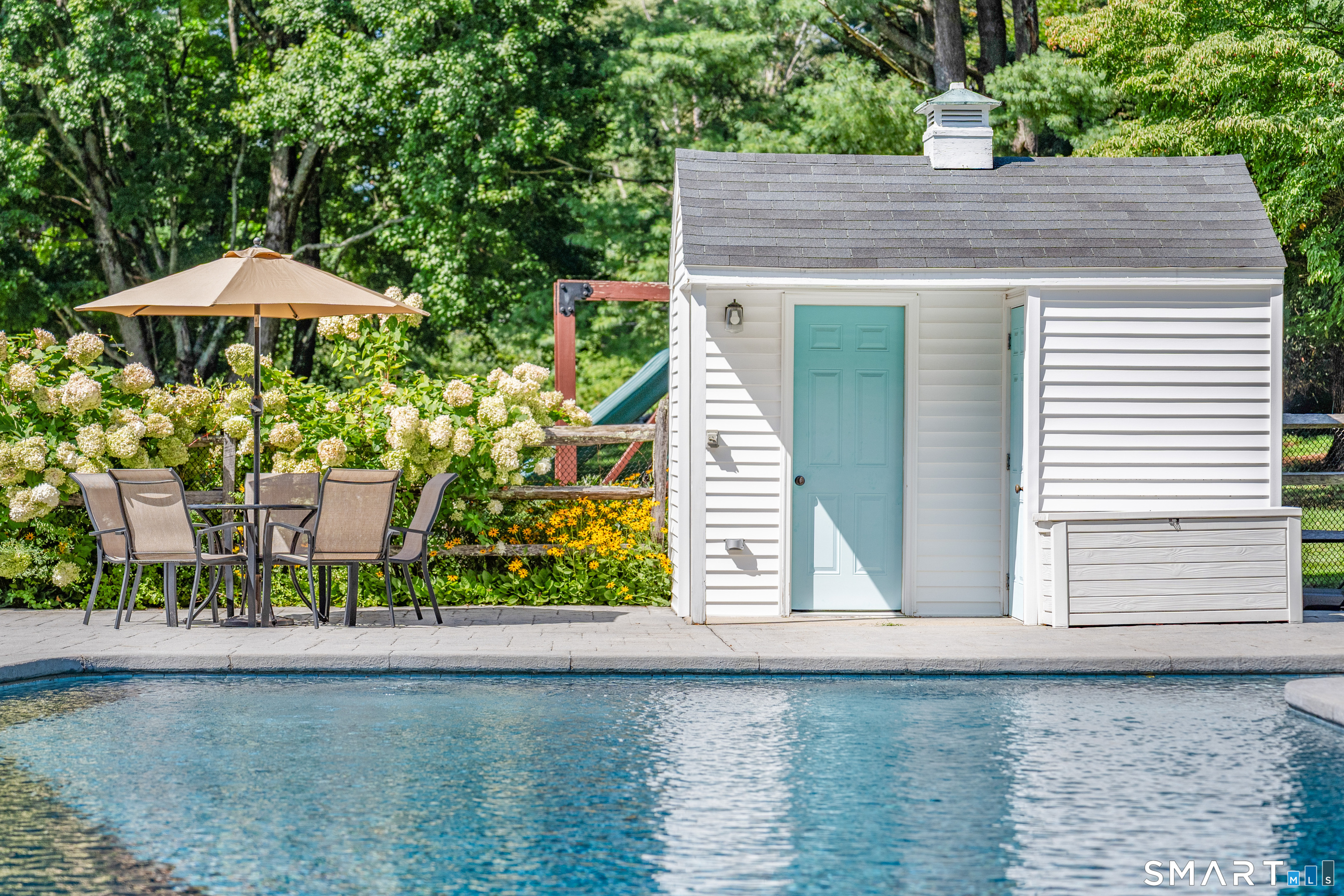 23 Jonathan Road New Canaan, CT 06840 - Photo 4 of 20 Gallery Image 4