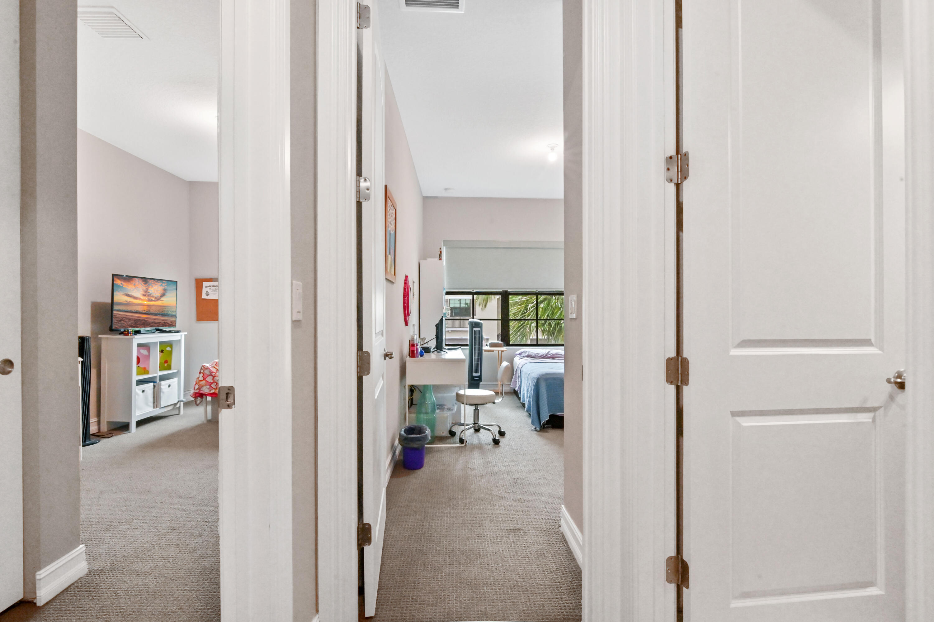 10179 Akenside Drive Boca Raton, FL 33428 - Photo 20 of 45 19 entry 01