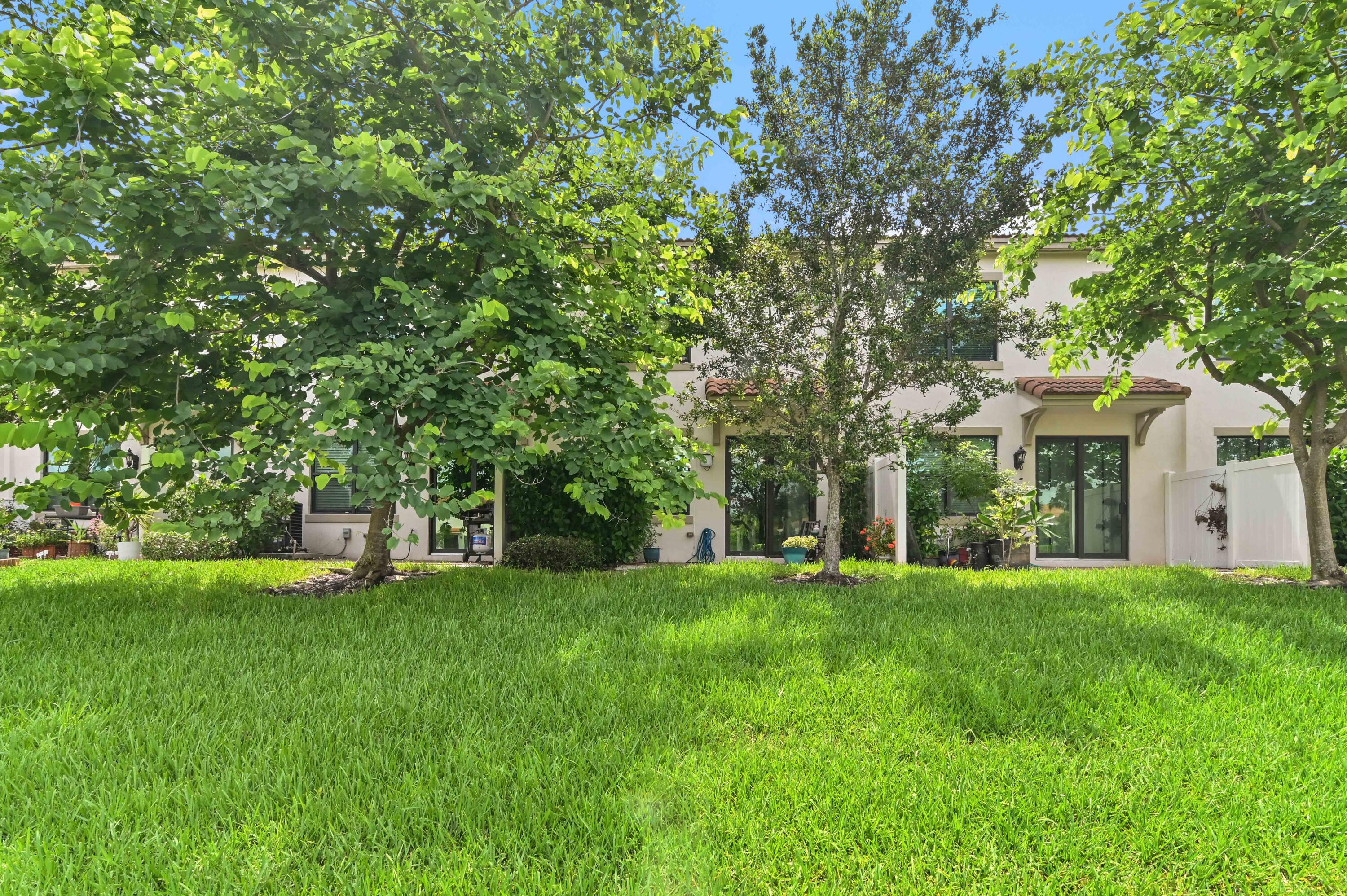 10179 Akenside Drive Boca Raton, FL 33428 - Photo 36 of 45 34 Rear 03
