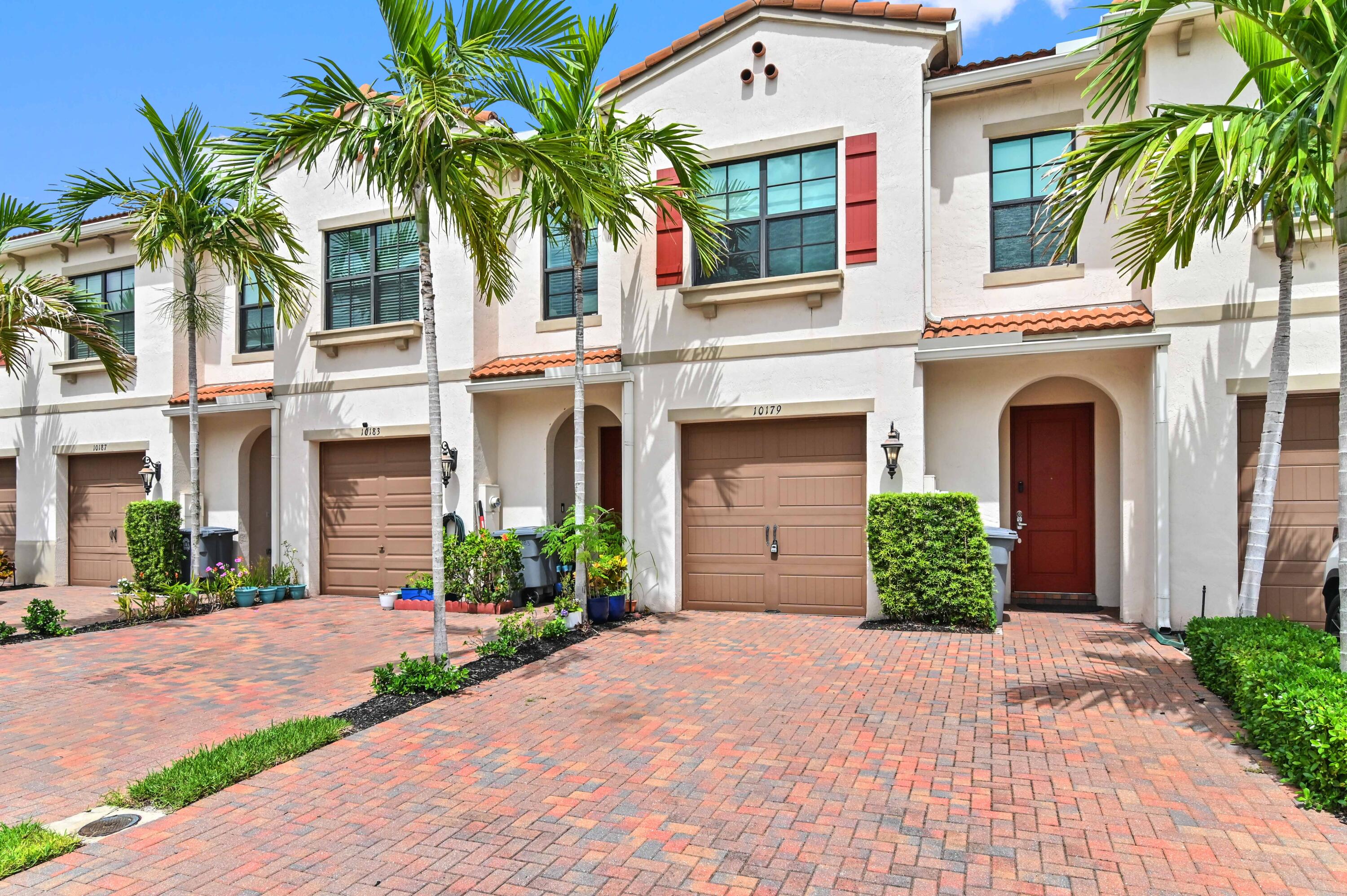 10179 Akenside Drive Boca Raton, FL 33428 - Photo 4 of 45 02 Front 02