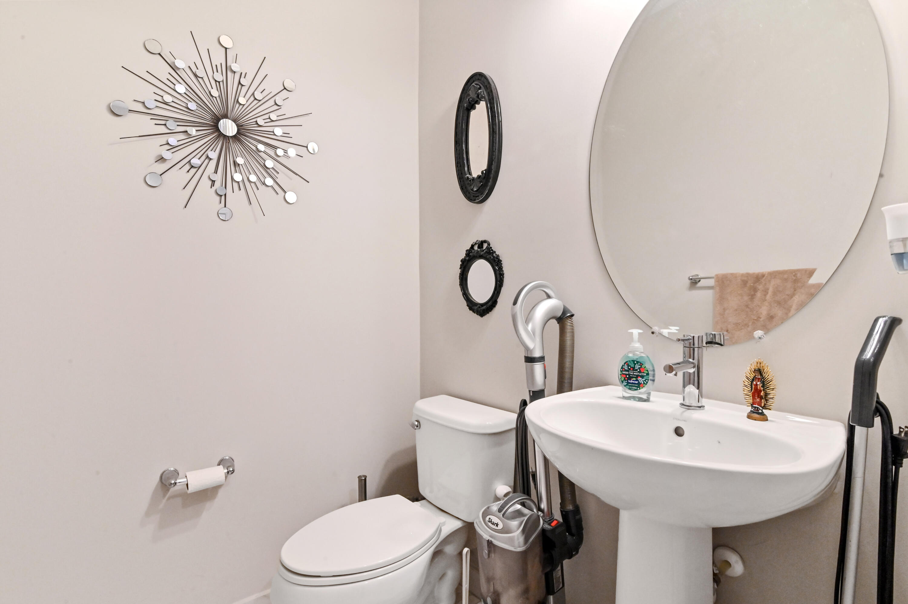 10179 Akenside Drive Boca Raton, FL 33428 - Photo 8 of 45 06 Bathroom 01