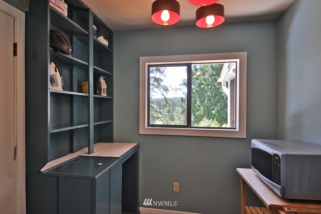 3640 Craw Road Langley, WA 98260 - Photo 10 of 25 Gallery Image 10