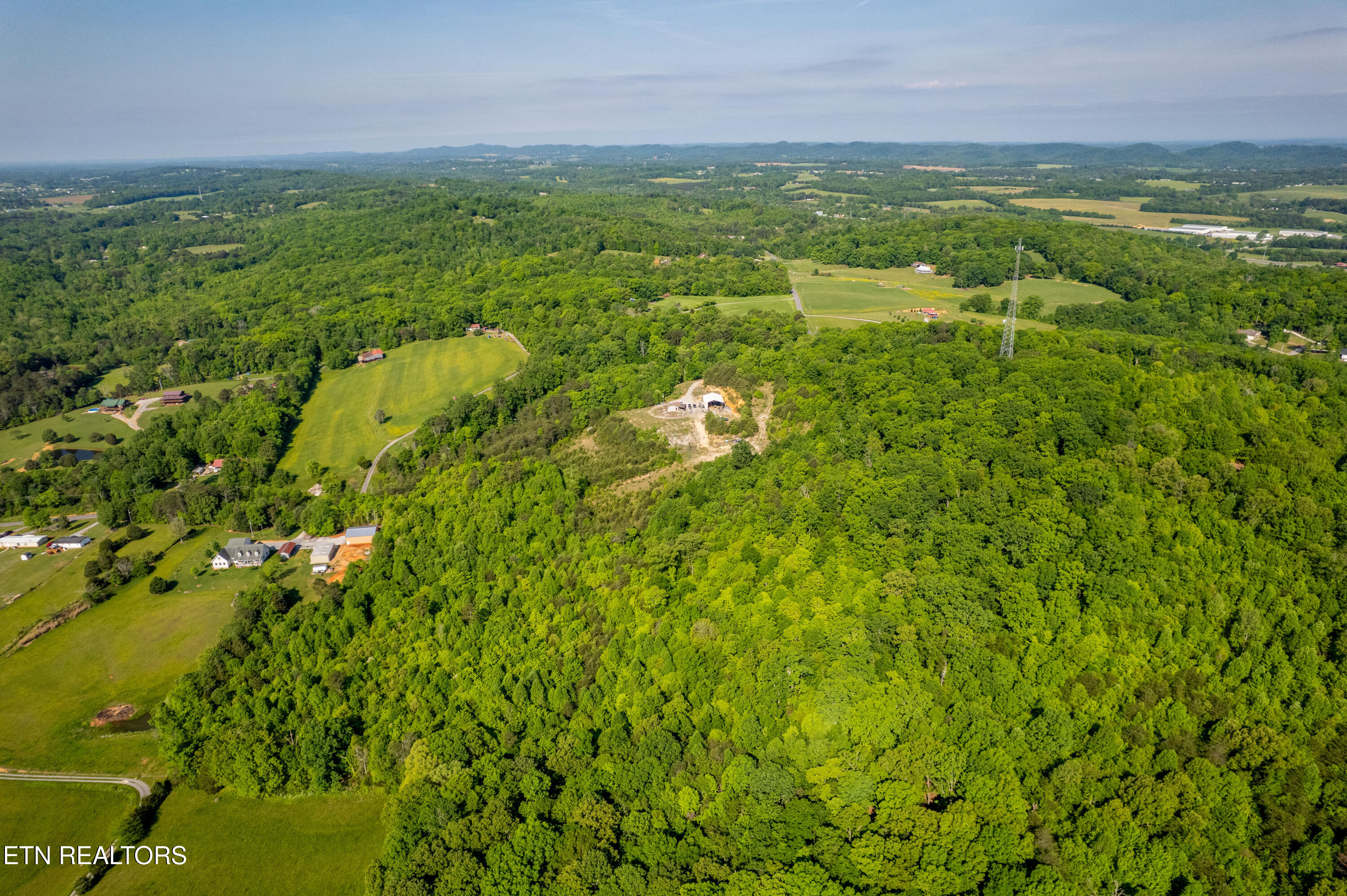 110 Garren Road Madisonville, TN 37354 - Photo 22 of 55 110GarrenRd-31