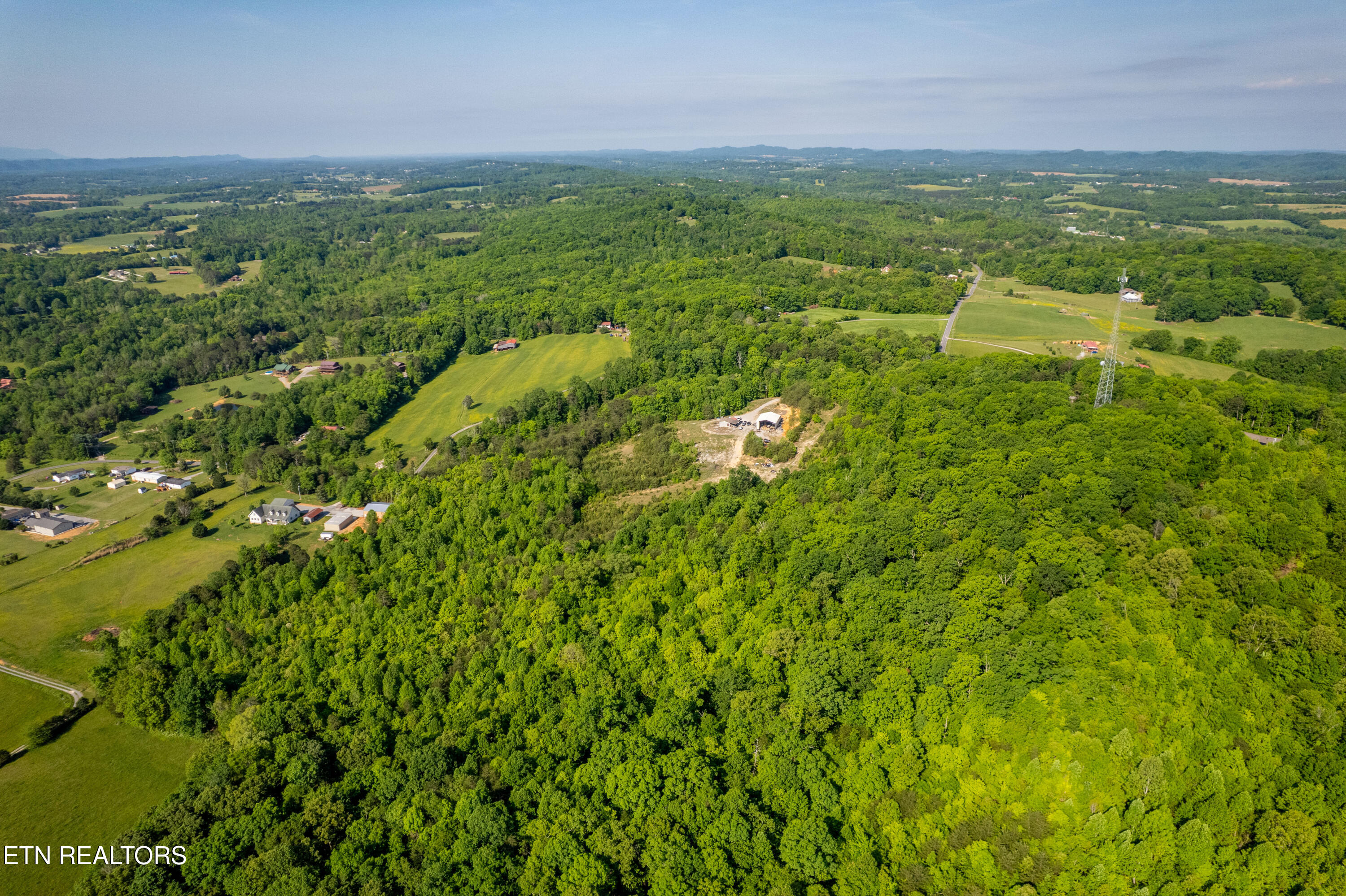 110 Garren Road Madisonville, TN 37354 - Photo 23 of 55 110GarrenRd-32
