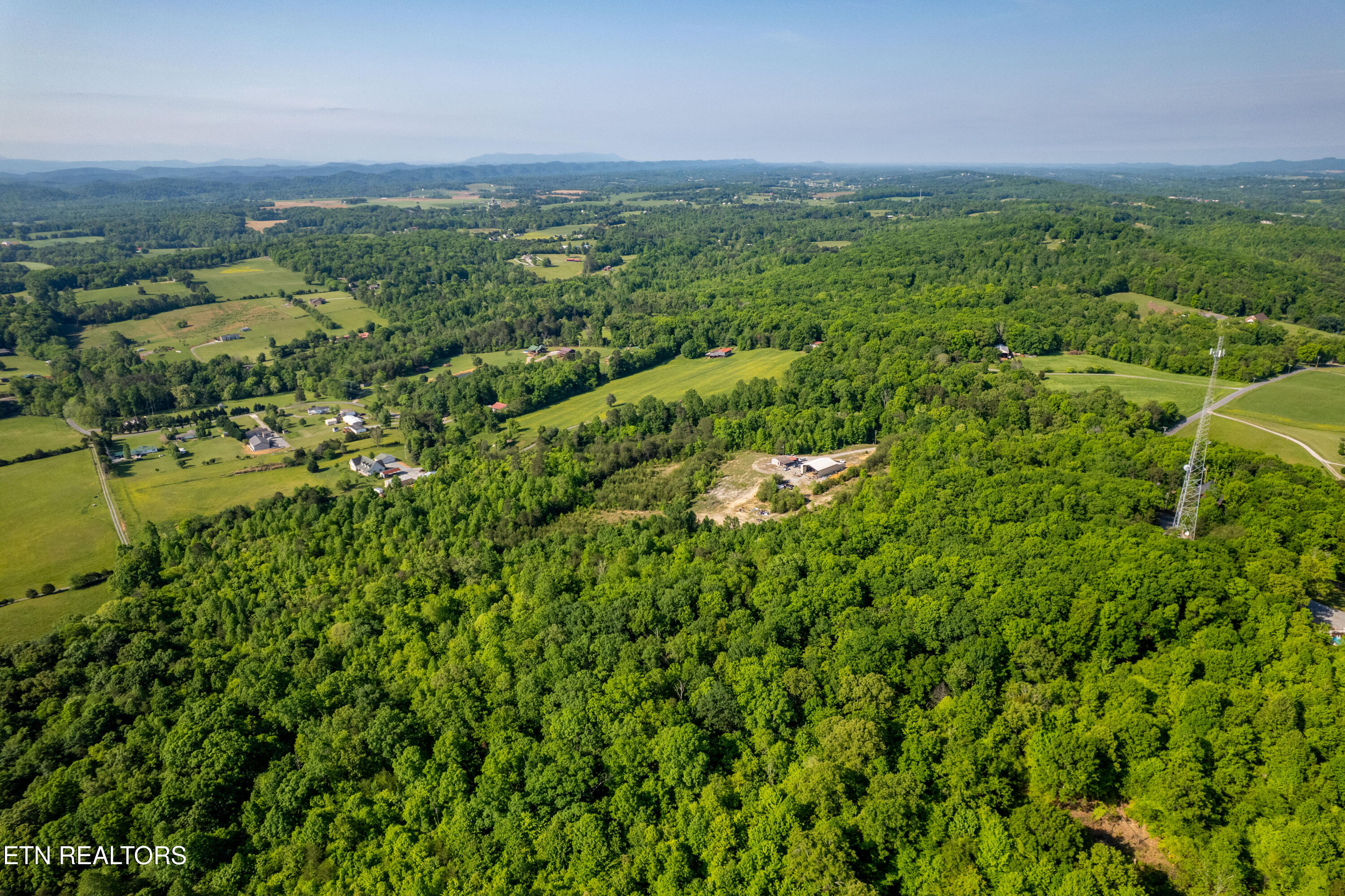 110 Garren Road Madisonville, TN 37354 - Photo 27 of 55 110GarrenRd-35