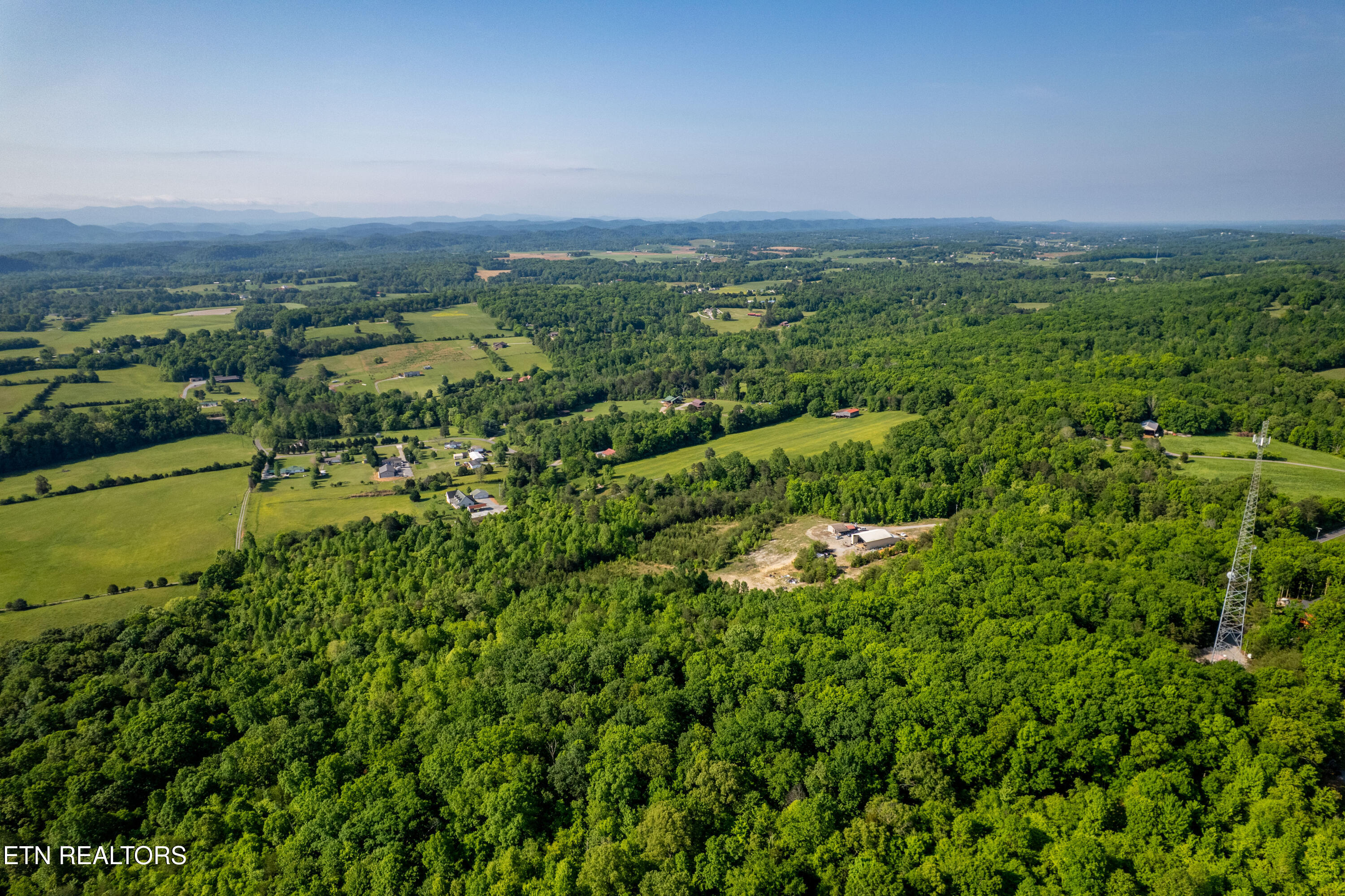 110 Garren Road Madisonville, TN 37354 - Photo 31 of 55 110GarrenRd-36