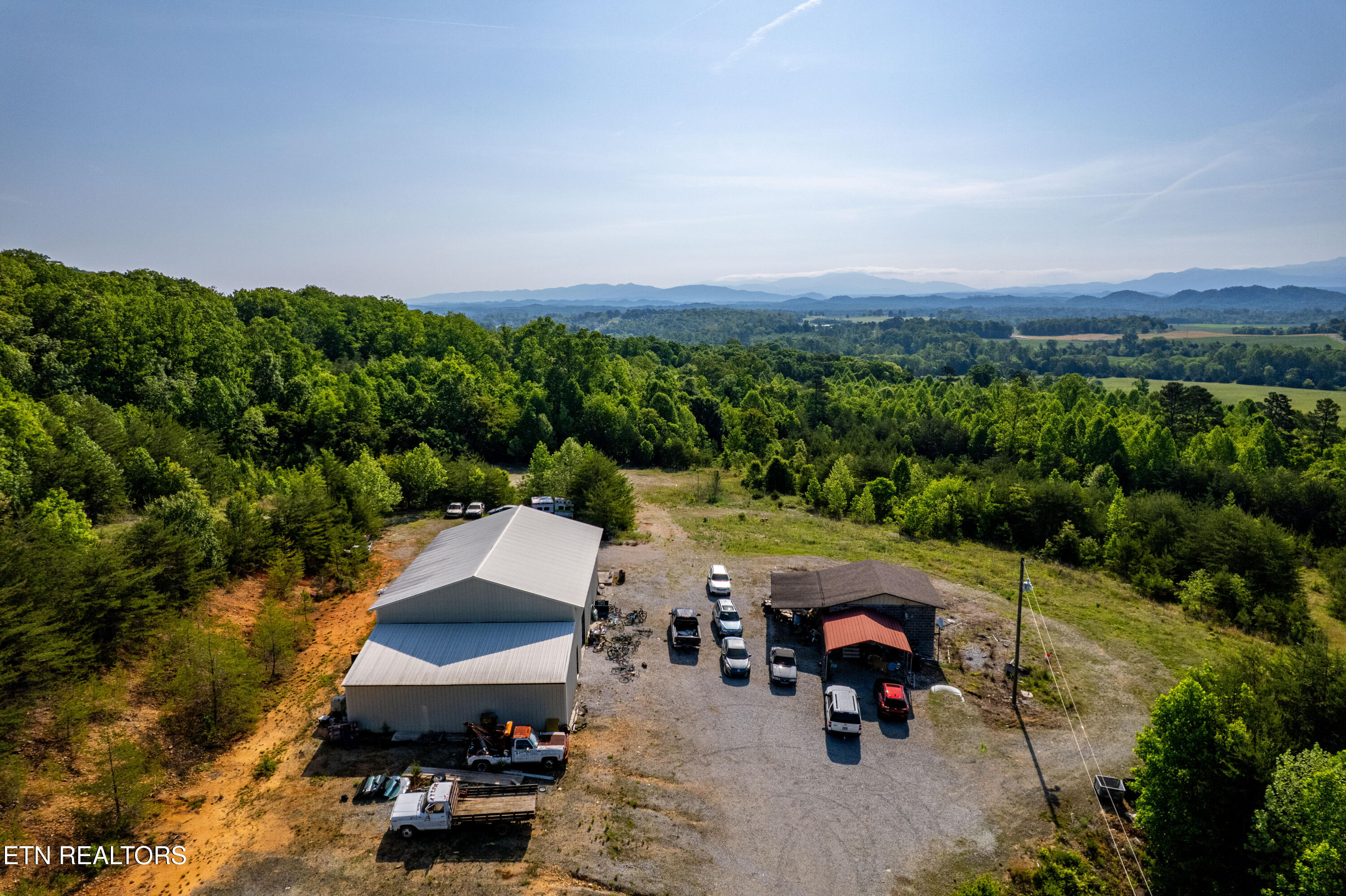 110 Garren Road Madisonville, TN 37354 - Photo 6 of 55 110GarrenRd-9
