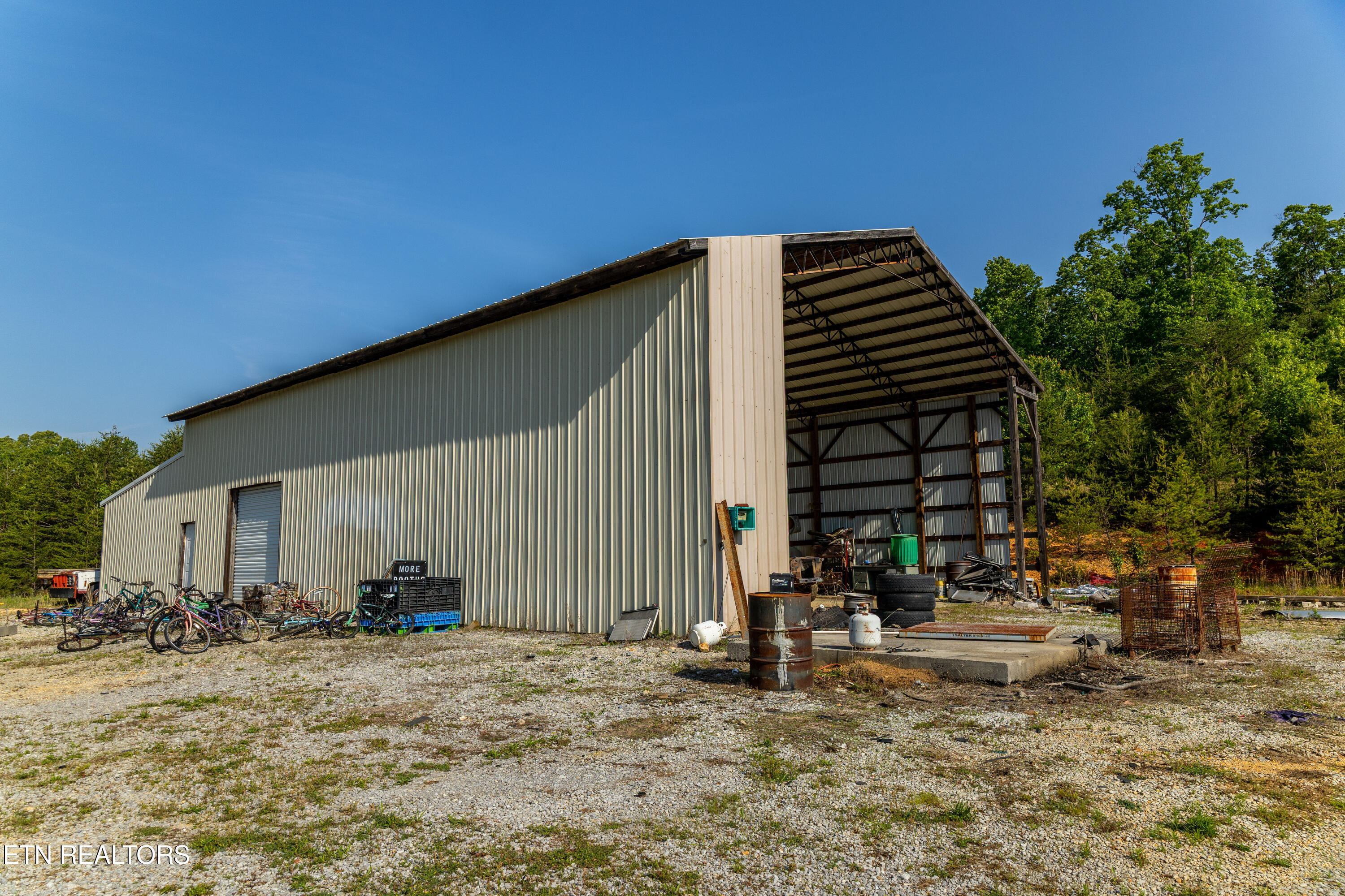 110 Garren Road Madisonville, TN 37354 - Photo 7 of 55 110GarrenRd-4