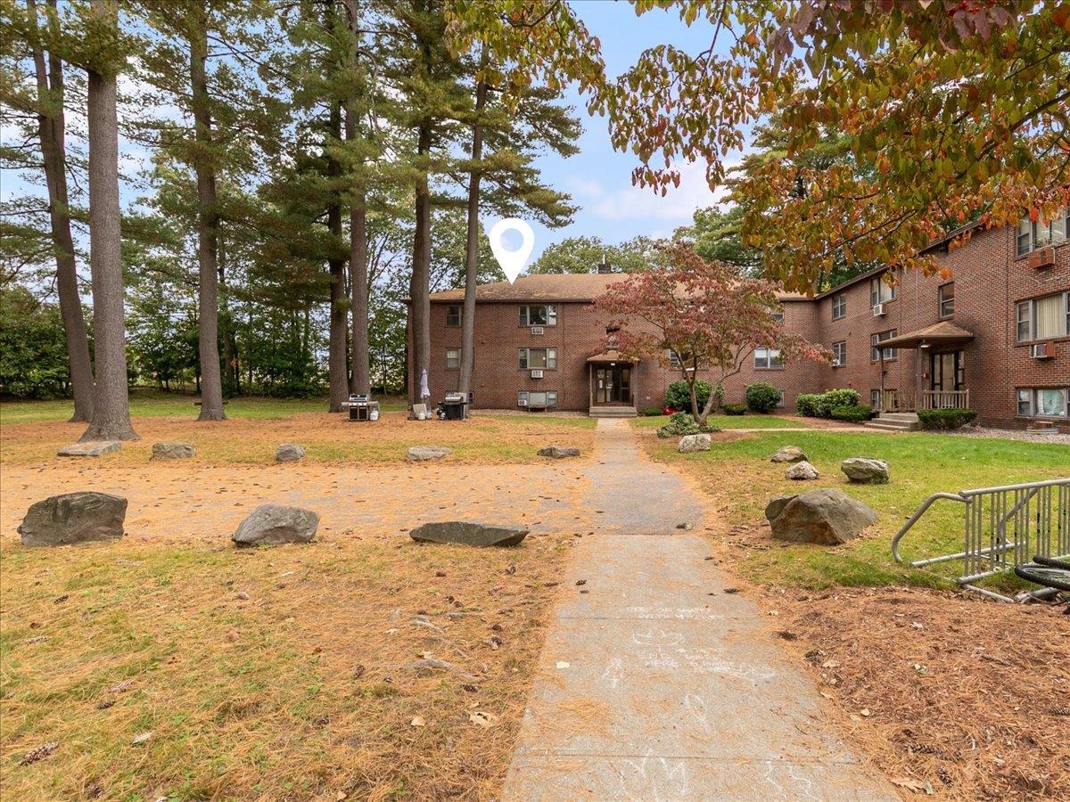 1 Brook Road, Unit 9 Salem, NH 03079 - Photo 21 of 32