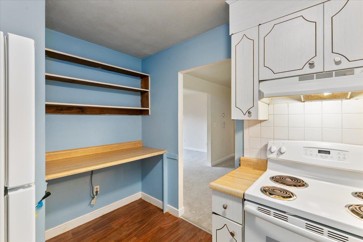 1 Brook Road, Unit 9 Salem, NH 03079 - Photo 9 of 32