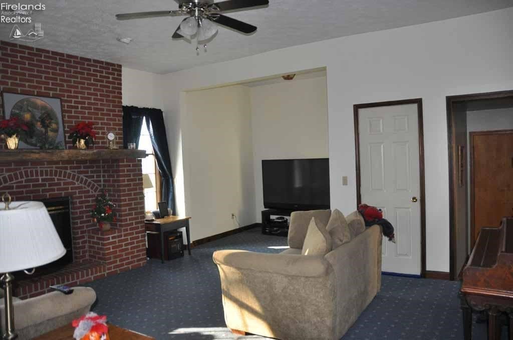 2916 Darr Road Fremont, OH 43420 - Photo 9 of 10 Gallery Image 9