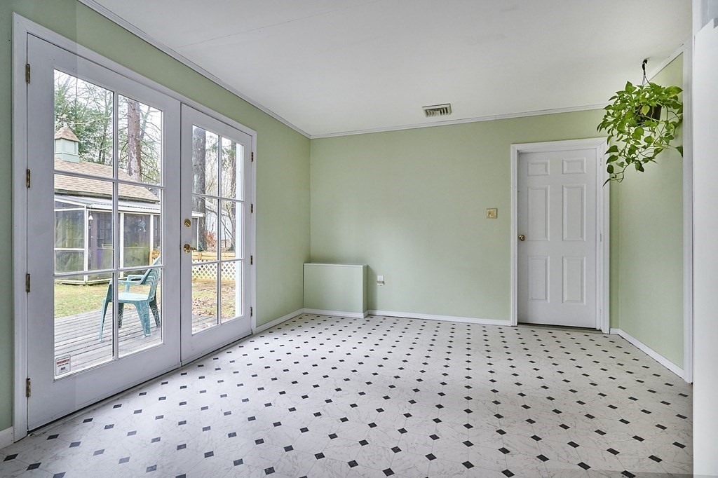 848 Ryan Road Northampton, MA 01062 - Photo 12 of 40