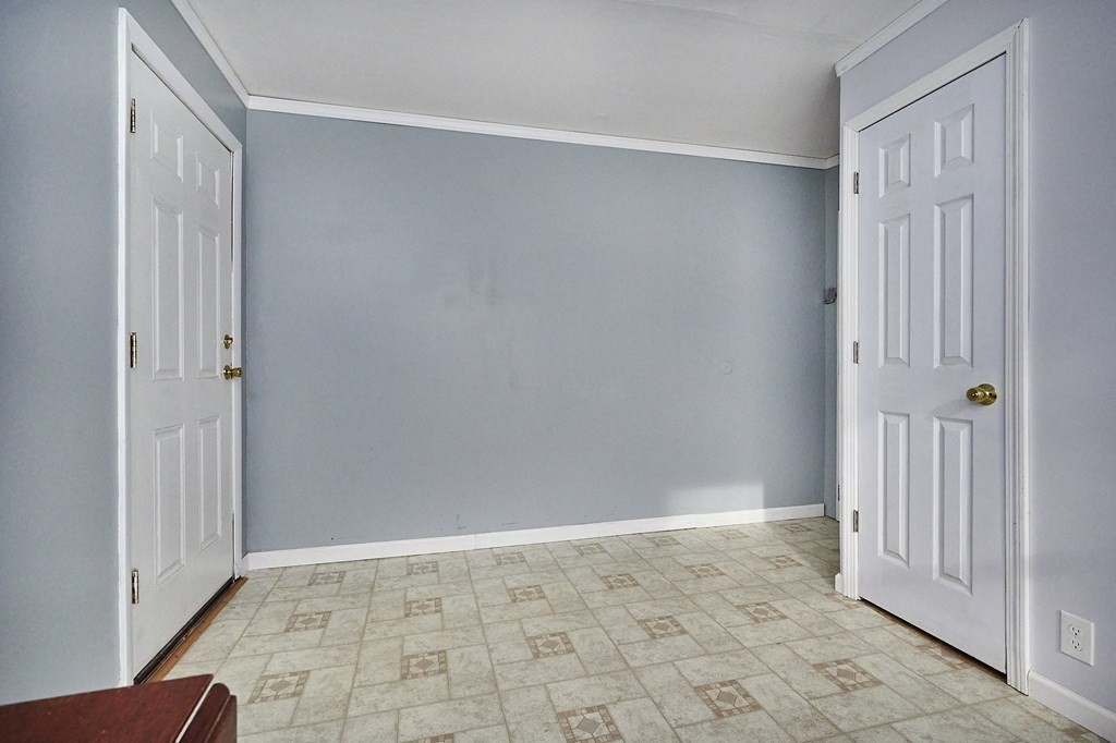 848 Ryan Road Northampton, MA 01062 - Photo 14 of 40