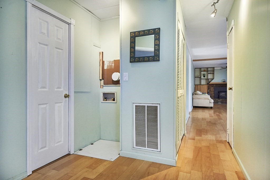 848 Ryan Road Northampton, MA 01062 - Photo 17 of 40