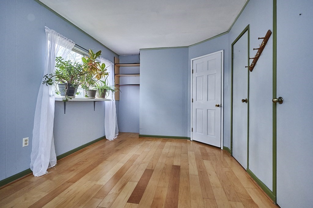 848 Ryan Road Northampton, MA 01062 - Photo 19 of 40