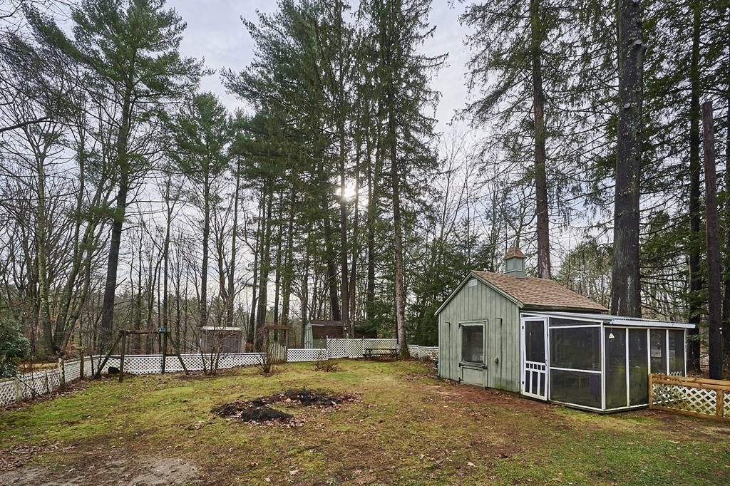 848 Ryan Road Northampton, MA 01062 - Photo 25 of 40