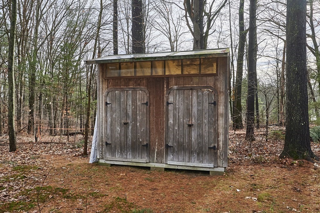 848 Ryan Road Northampton, MA 01062 - Photo 33 of 40