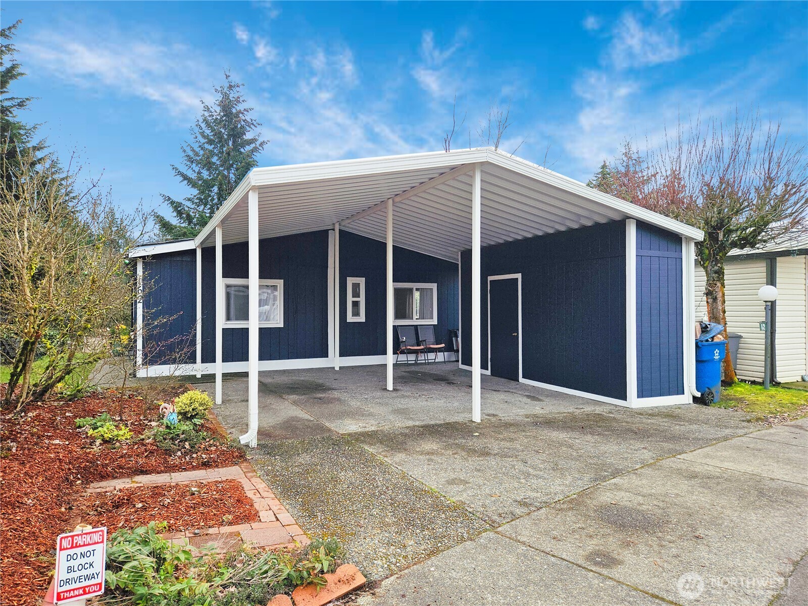 375 Union Avenue Southeast, Unit 62 Renton, WA 98059 - Photo 1 of 25 Gallery Image 1