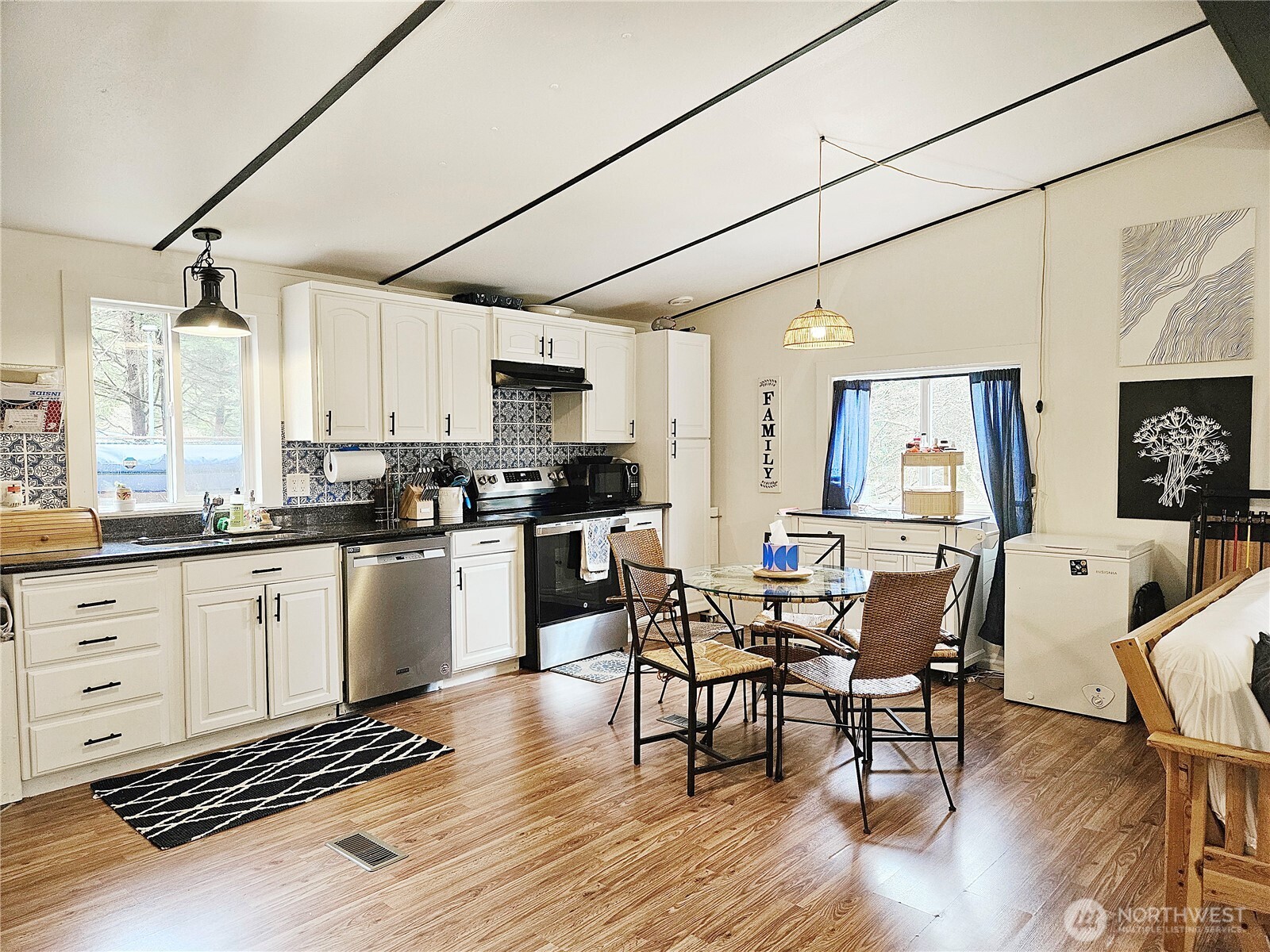 375 Union Avenue Southeast, Unit 62 Renton, WA 98059 - Photo 8 of 25 Gallery Image 8