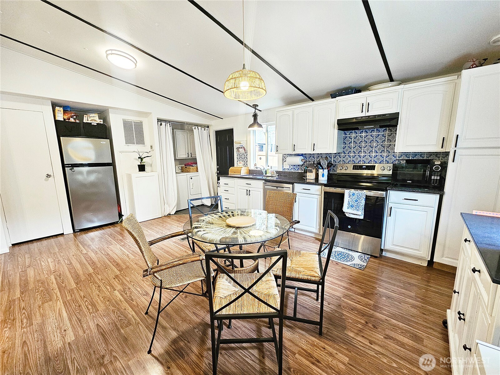 375 Union Avenue Southeast, Unit 62 Renton, WA 98059 - Photo 10 of 25 Gallery Image 10