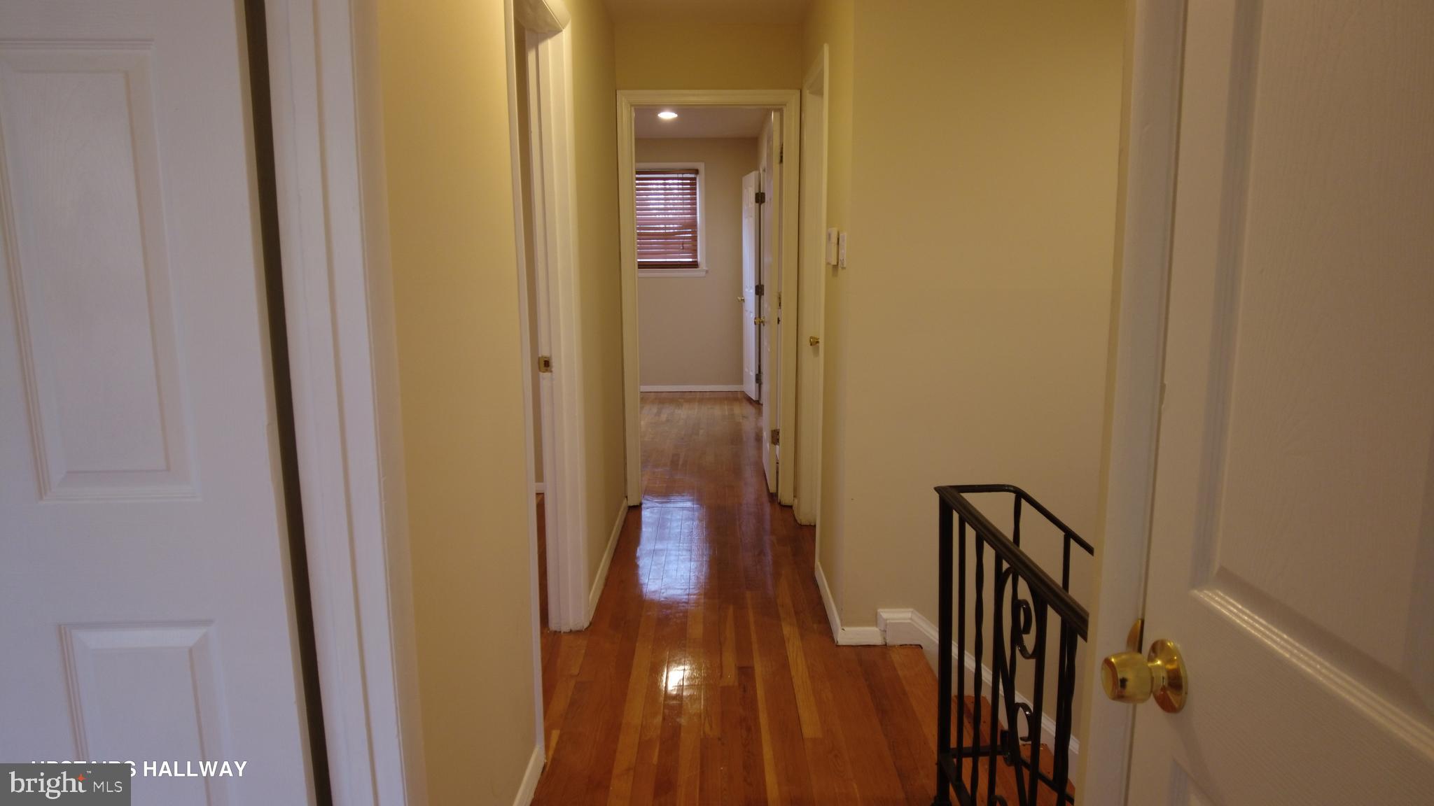 3901 92nd Avenue Springdale, MD 20774 - Photo 19 of 48 Hallway Upstairs 1