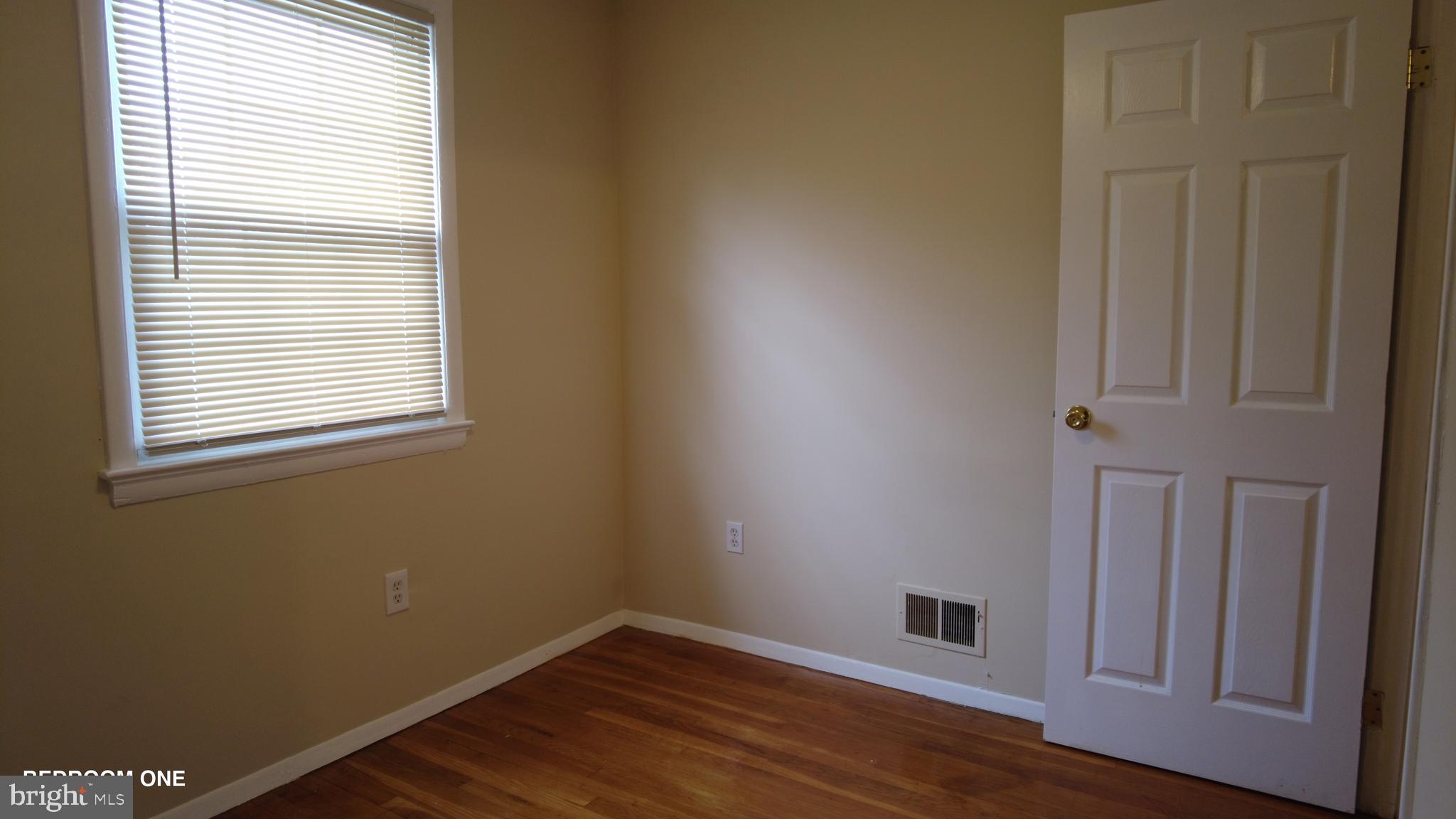 3901 92nd Avenue Springdale, MD 20774 - Photo 31 of 48 Bedroom 1 -3