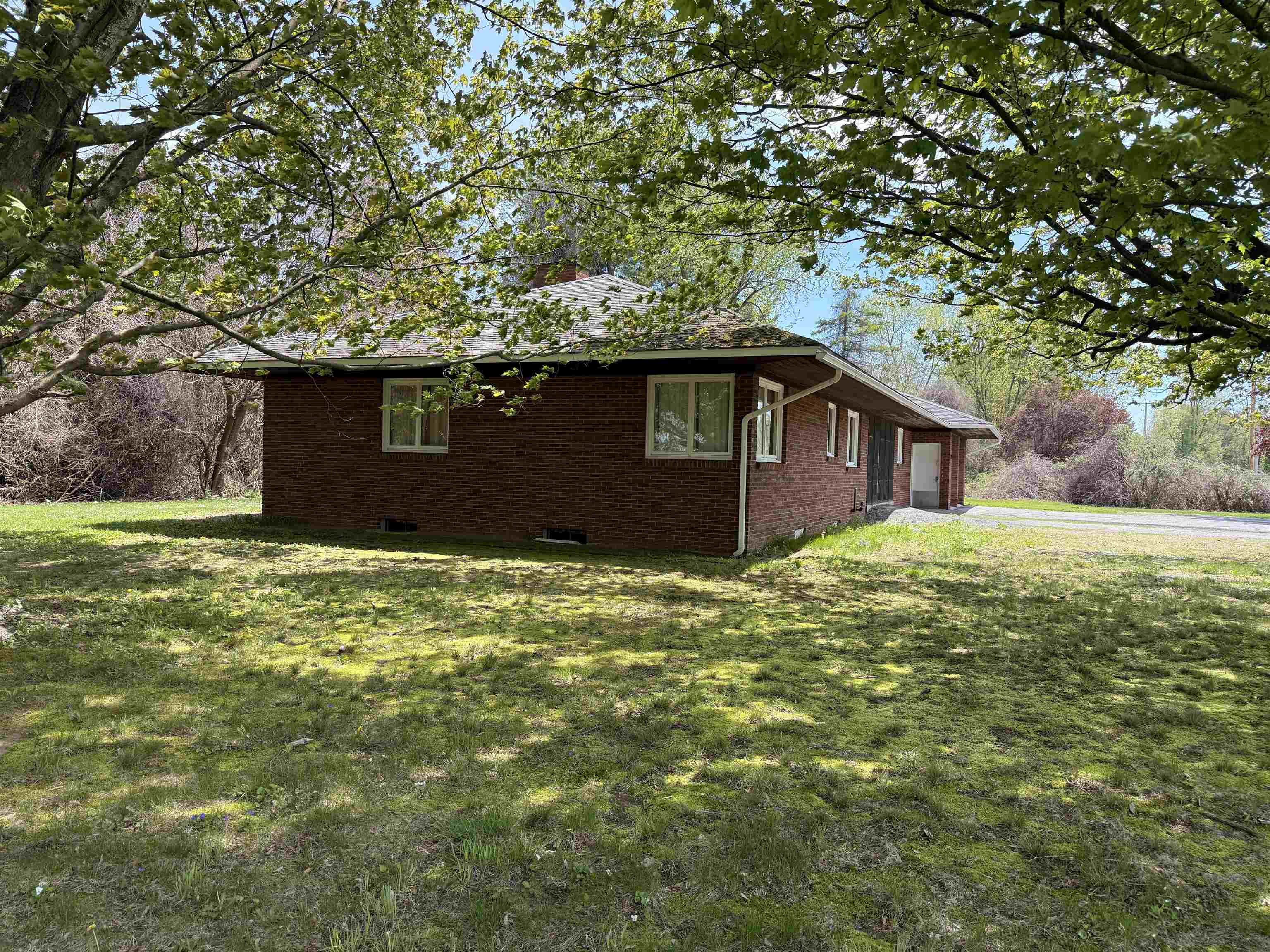 422 Governor Hunt Road Vernon, VT 05354 - Photo 48 of 58
