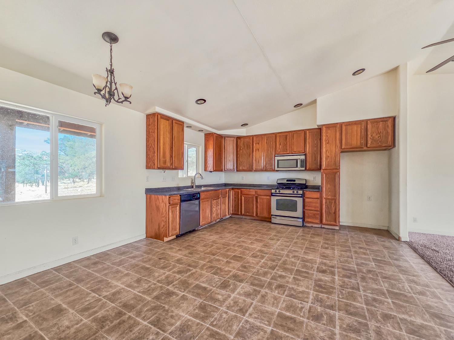 4745 Bear Valley Road Mariposa, CA 95338 - Photo 3 of 17 Gallery Image 3