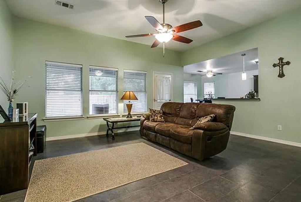 205 Vista Ridge Drive Venus, TX 76084 - Photo 3 of 10