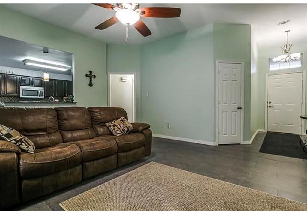 205 Vista Ridge Drive Venus, TX 76084 - Photo 6 of 10