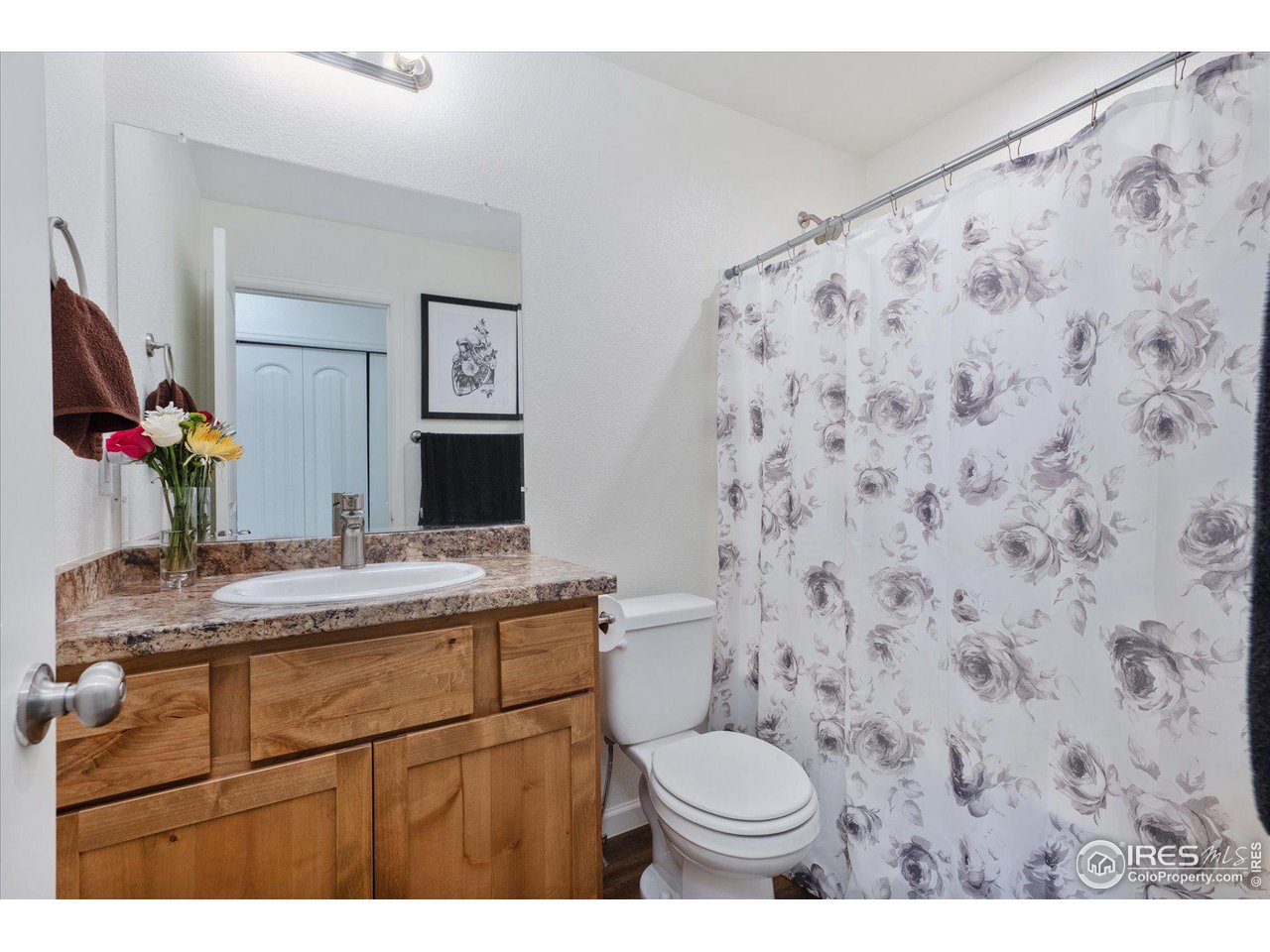 4355 24th Street Road, Unit 1703 Greeley, CO 80634 - Photo 18 of 21 Bathroom #3