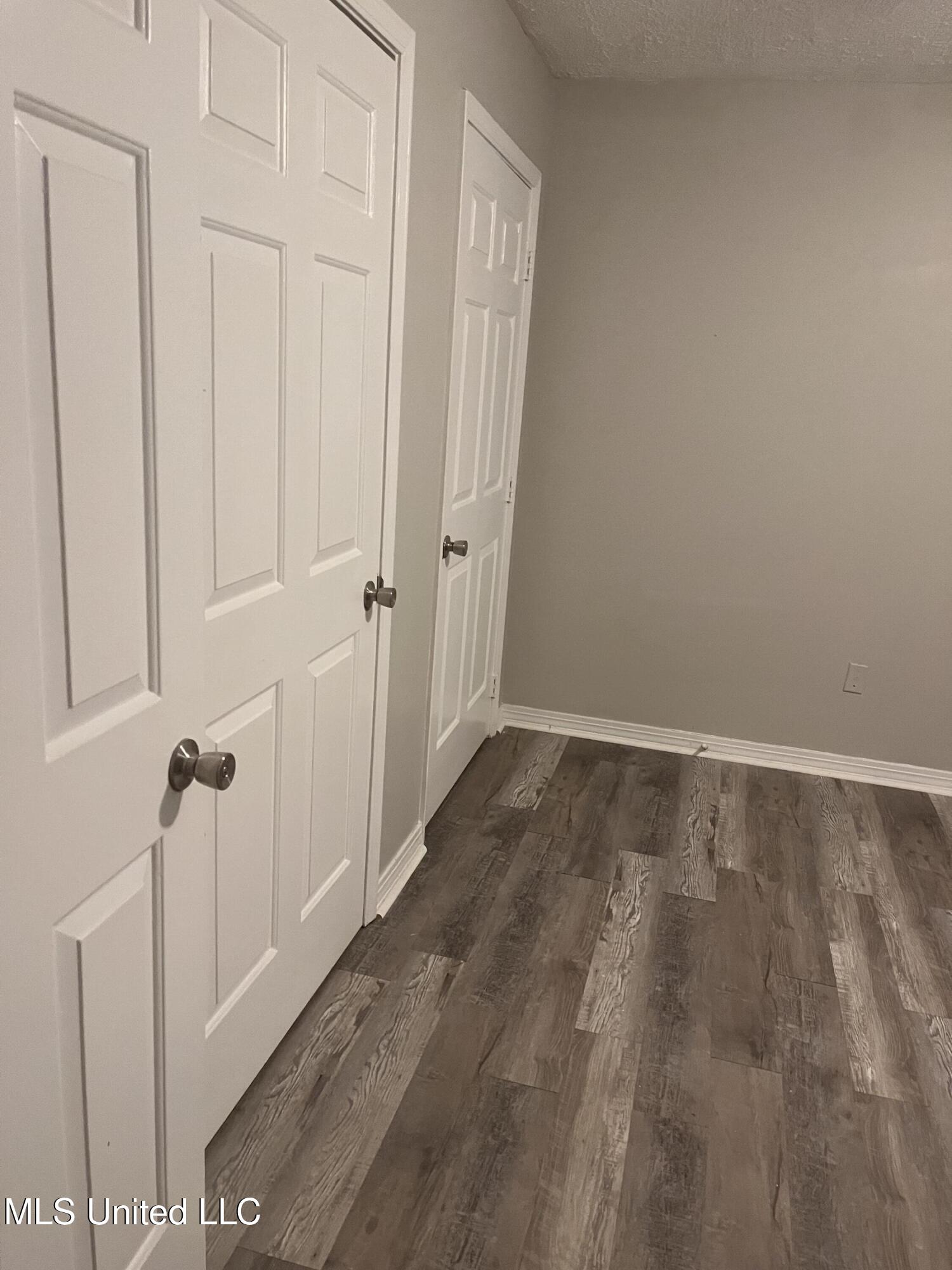 1301 Jamestown Way Jackson, MS 39211 - Photo 10 of 21 IMG_1269