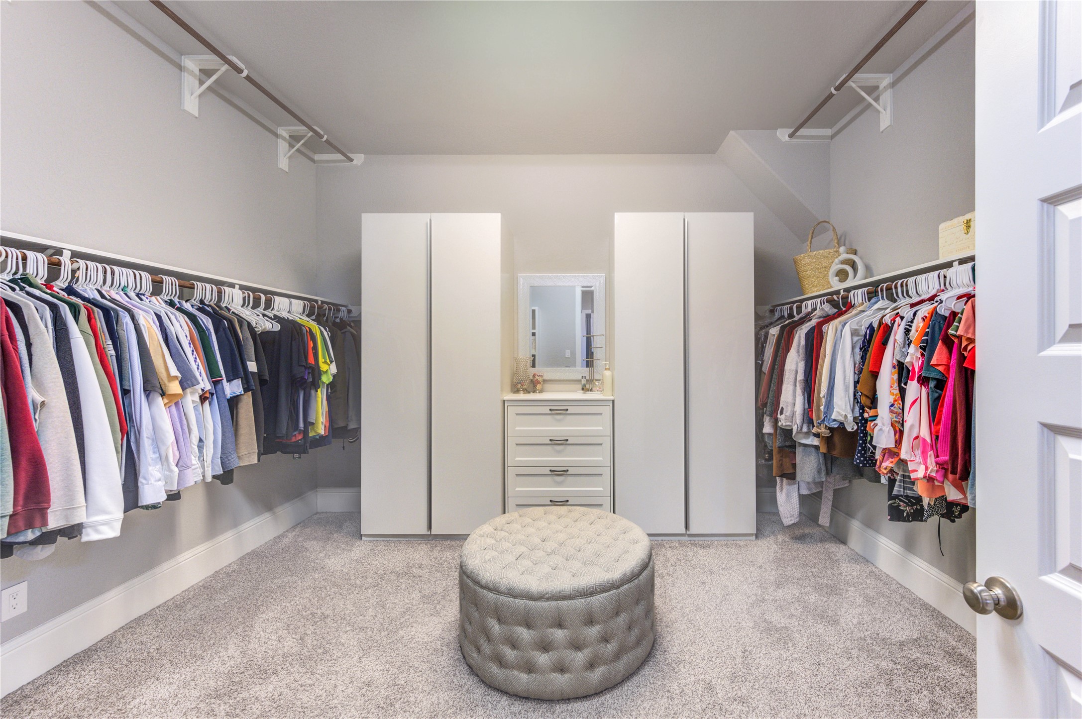 2160 Rope Maker Road Conroe, TX 77384 - Photo 20 of 43 Huge primary bedroom's closet