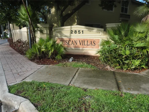 $325,000 | Tamarac, Tamarac, FL 33309