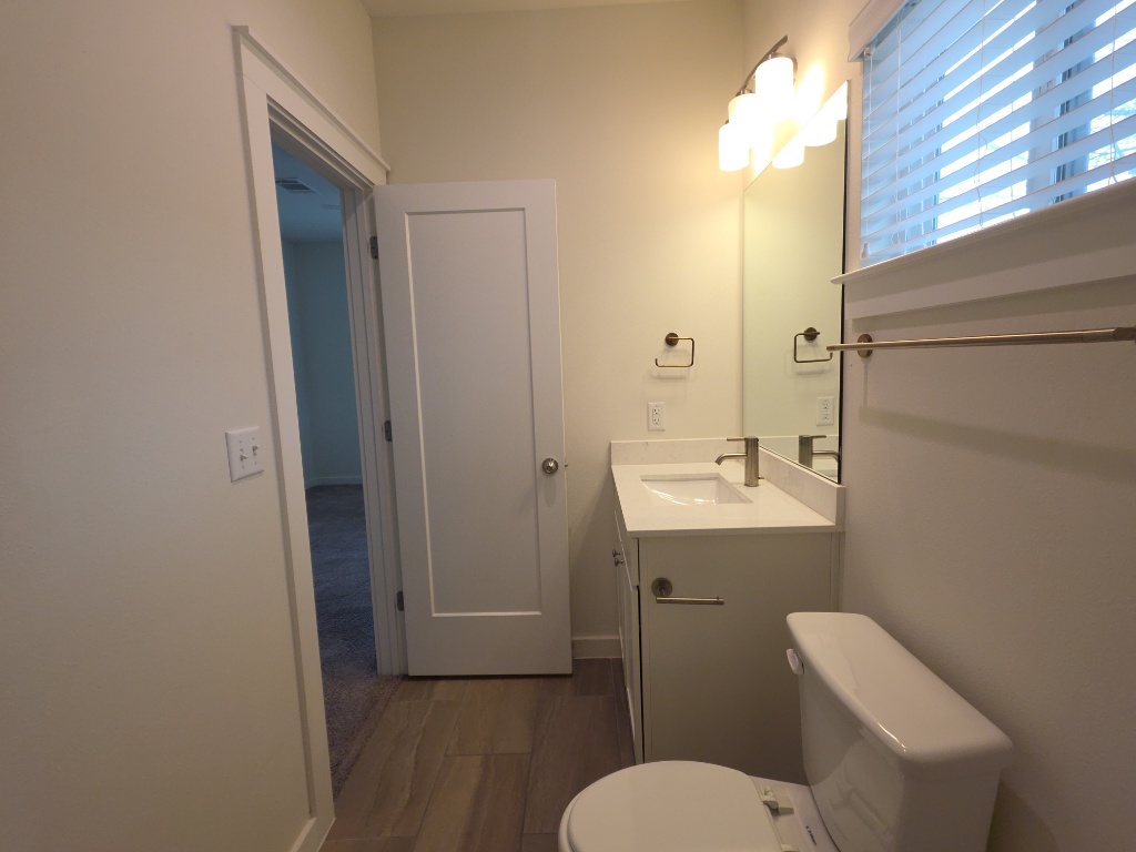 6800 Menchaca Road, Unit 42 Austin, TX 78745 - Photo 14 of 23 Full bathroom with vanity