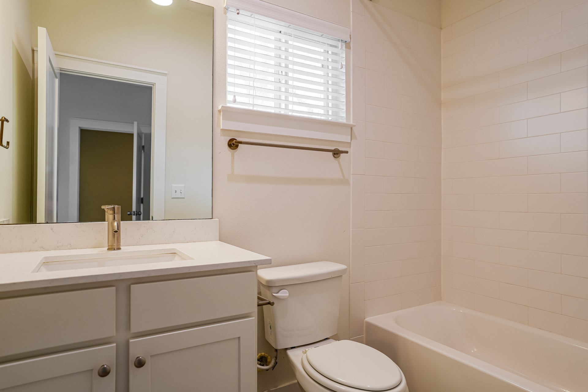 6800 Menchaca Road, Unit 42 Austin, TX 78745 - Photo 18 of 20