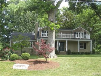 554 North Warson Road Creve Coeur, MO 63141 - Photo 1 of 1