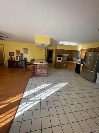 $210,000 | 10000 East Pomona Drive, Baton Rouge, LA 70815