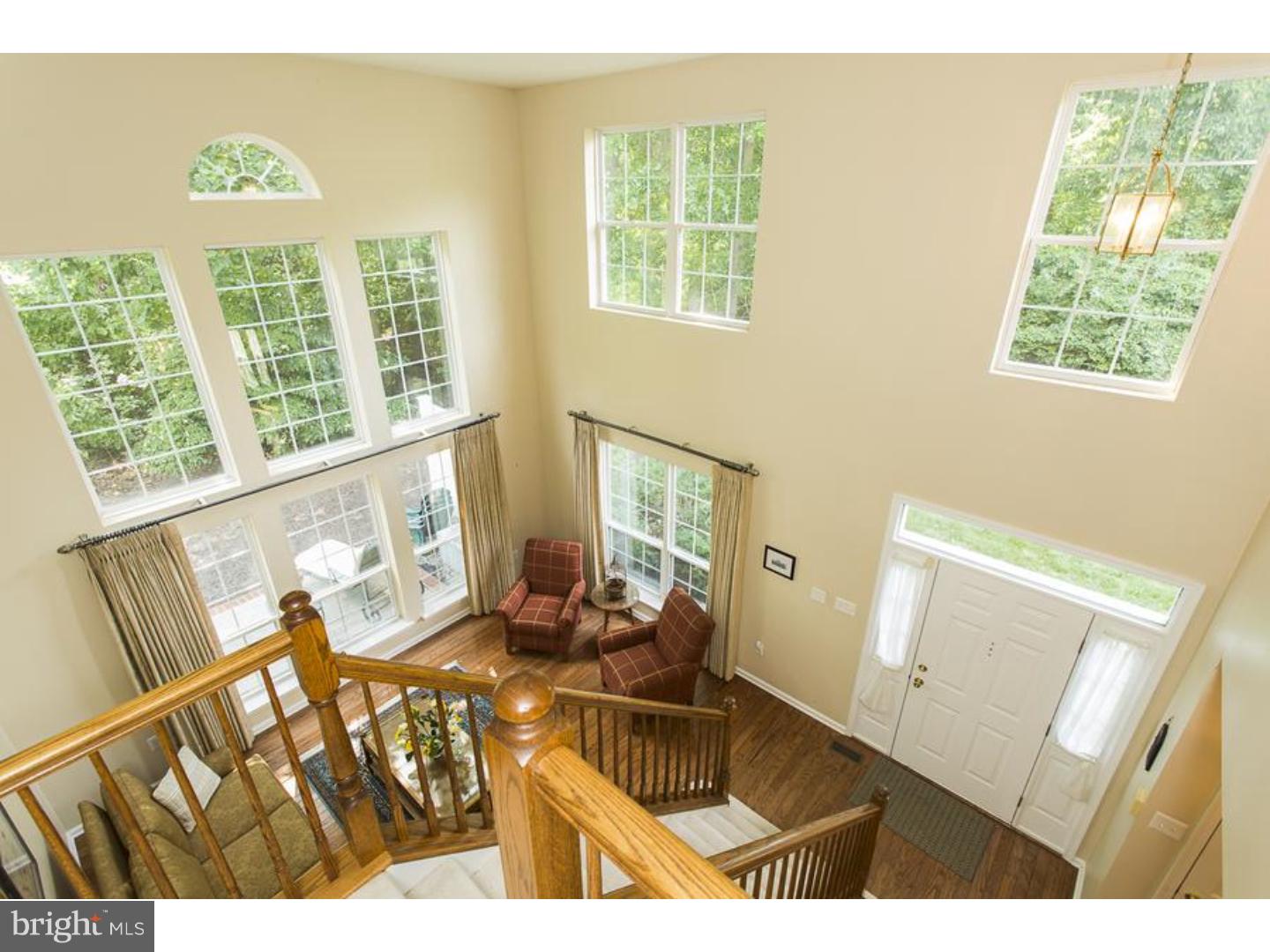 44 McComb Road Princeton, NJ 08540 - Photo 4 of 25 Living Room