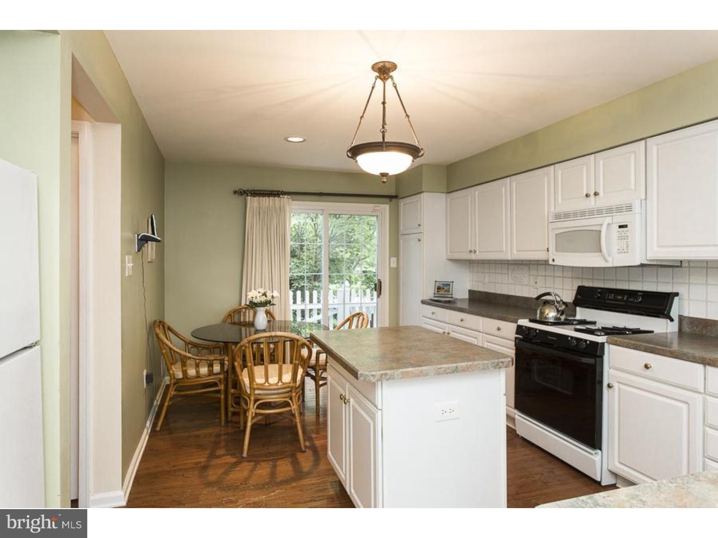 44 McComb Road Princeton, NJ 08540 - Photo 8 of 25 Kitchen