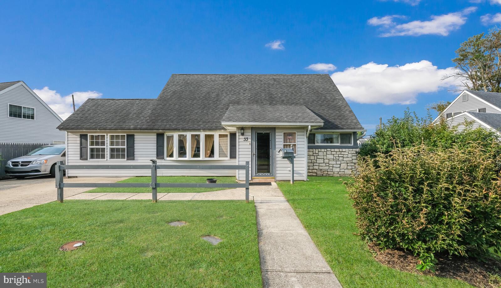 33 MacIntosh Road Levittown, PA 19056 - Photo 1 of 31 Gallery Image 1