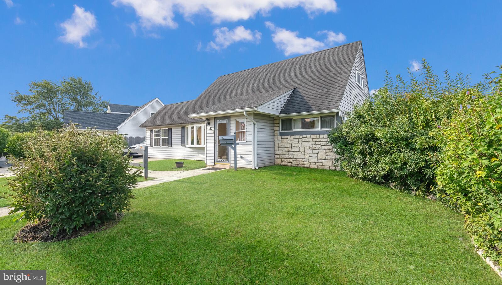 33 MacIntosh Road Levittown, PA 19056 - Photo 3 of 31 Gallery Image 3