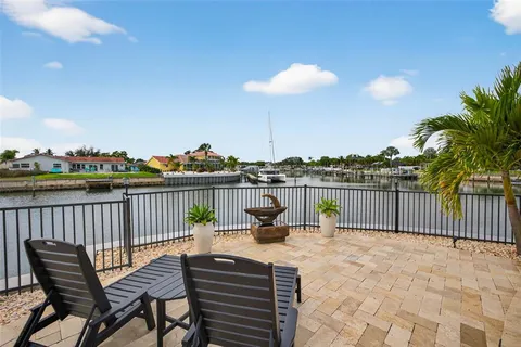 $3,375,000 | 4401 38th Street South, St. Petersburg, FL 33711