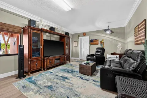 $3,375,000 | 4401 38th Street South, St. Petersburg, FL 33711