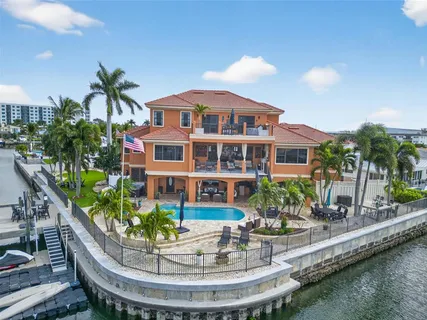 $3,375,000 | 4401 38th Street South, St. Petersburg, FL 33711