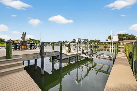 $3,375,000 | 4401 38th Street South, St. Petersburg, FL 33711