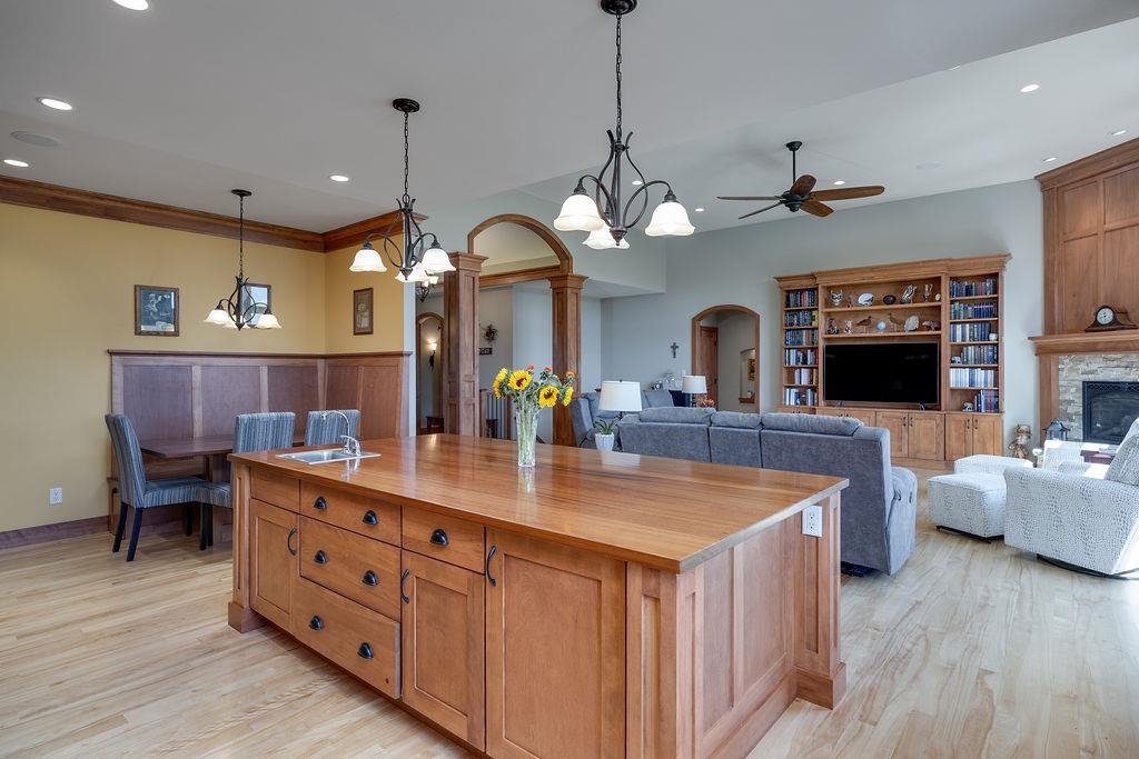 3027 Castleton Crossing Sun Prairie, WI 53590 - Photo 27 of 89