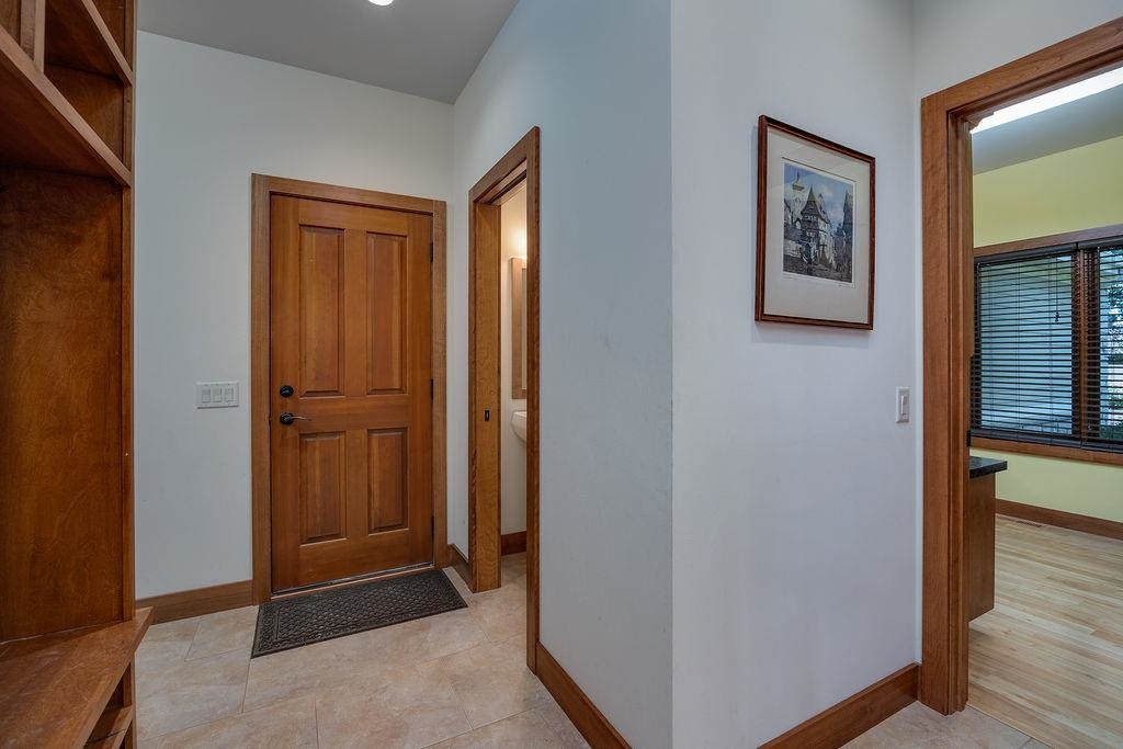 3027 Castleton Crossing Sun Prairie, WI 53590 - Photo 33 of 89