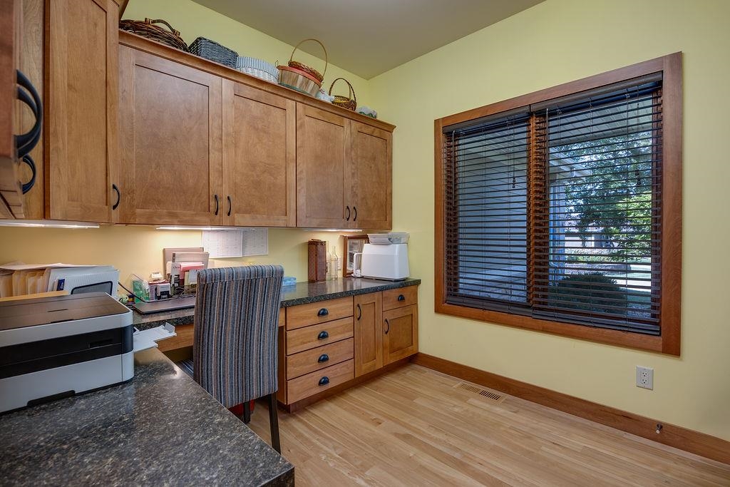 3027 Castleton Crossing Sun Prairie, WI 53590 - Photo 34 of 89