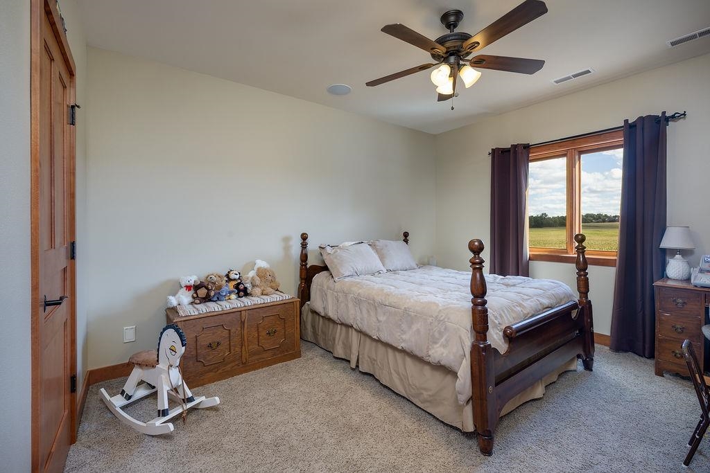 3027 Castleton Crossing Sun Prairie, WI 53590 - Photo 58 of 89